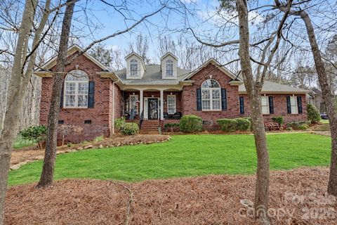 113 Palmer Marsh Place active home in Shavenders Bluff, Mooresville, NC