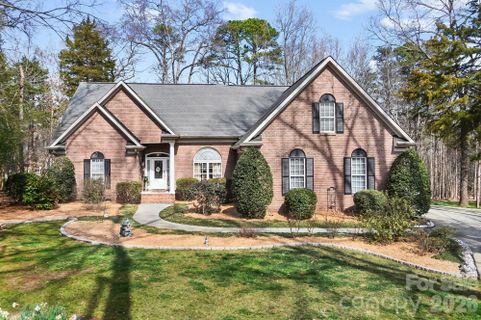 8907 Euston Court sold home in Glencroft, Mint Hill, NC