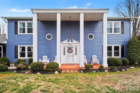 Homes in Catawba Forest, Hickory
