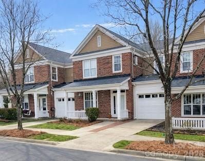 18714 Ramsey Cove Drive sold home in Harborside, Cornelius, NC