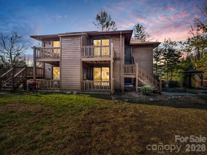 520 Courtwood Lane