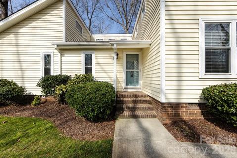 6132 Patrick Place sold home in Brandon, Charlotte, NC
