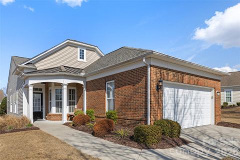 4034 Murray Street active home in Sun City Carolina Lakes, Indian Land, SC