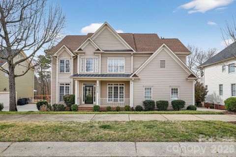 14538 Northgreen Drive pending home in Skybrook, Huntersville, NC