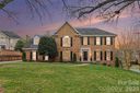 1015 Chelsea Place sold home in Matthews, SC