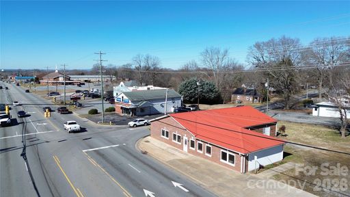 2303 E Main Street