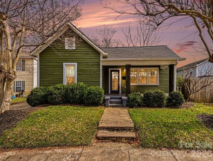506 Campus Street pending home in Biddleville, Charlotte, NC