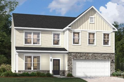 4141 Vista Pine Drive pending home in Clairmont, Charlotte, NC