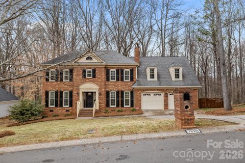 7620 Covey Chase Drive sold home in Quail Hollow Estates, Charlotte, NC