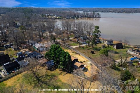 335 Yachtsman Drive active home in Summer Place, Salisbury, NC
