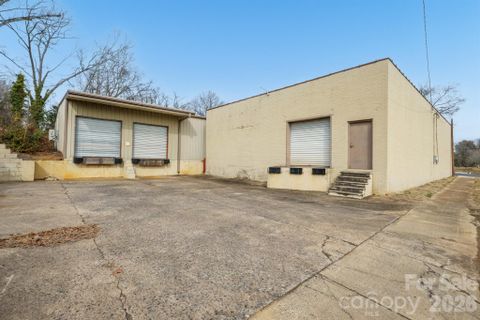 601 Schenck Street
