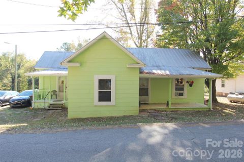 110 Sinclair Lane