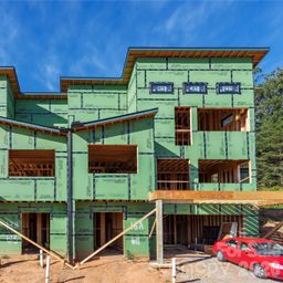 613 Storybook Villas Trail