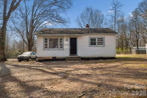 1713 Younger Avenue sold home in Lake View, Statesville, NC