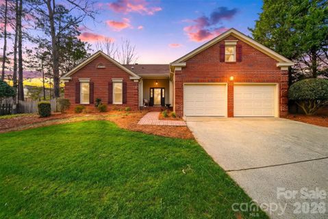 609 Fredricksburg Road sold home in Sardis Plantation, Matthews, NC