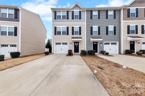 910 Taybyn Road sold home in Glynwood Forest, Fort Mill, SC
