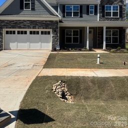 5058 Mclaughlin Loop