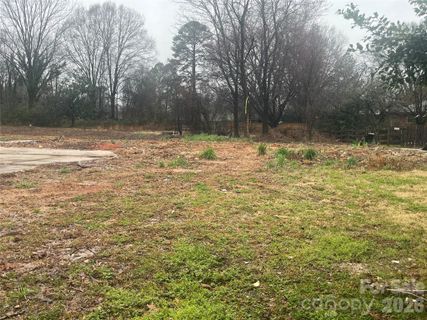 5306 Donnefield Drive sold home in Cheverton, Charlotte, NC