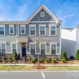 15132 Rocky Bluff Loop