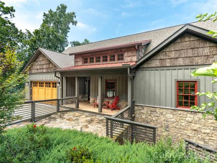 9 Soaring Hawk View sold home in Serenity, Asheville, NC