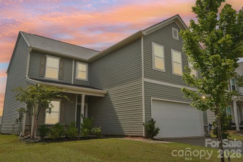 120 Mooring Drive active home in Hidden Lakes, Statesville, NC