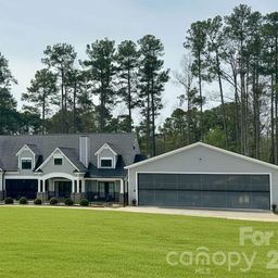 117 Doolittle Lane