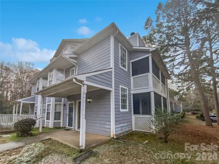6041 Pinebark Court sold home in Forest Ridge, Charlotte, NC