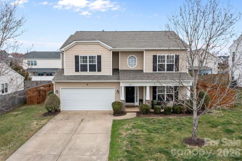 135 Spring Meadows Drive pending home in Lincoln Meadows, Lincolnton, NC