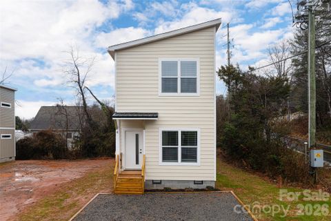 4 Wyndom Lane active home in Eastville, Asheville, NC