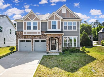3322 Helmsley Court pending home in Castlebrooke, Concord, NC