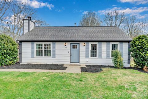 Homes in Hickory Ridge, Charlotte