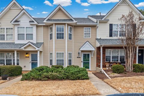 6152 Warrior Avenue sold home in Hanover, Fort Mill, SC