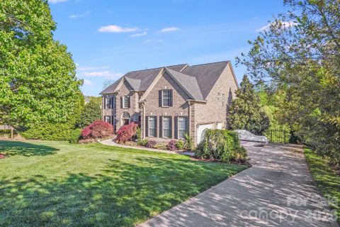 9433 Stonebridge Way