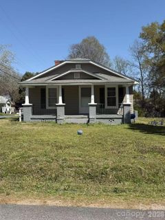 1011 Buick Avenue