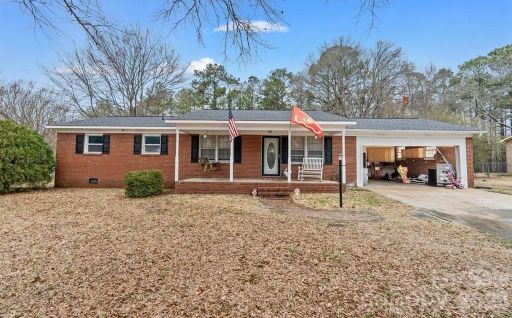 2694 Pineview Drive