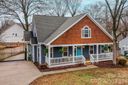 2711 Clemson Avenue sold home in Charlotte, SC