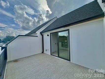 5009 Dutchess Drive active home in Chambray At Loso, Charlotte, NC