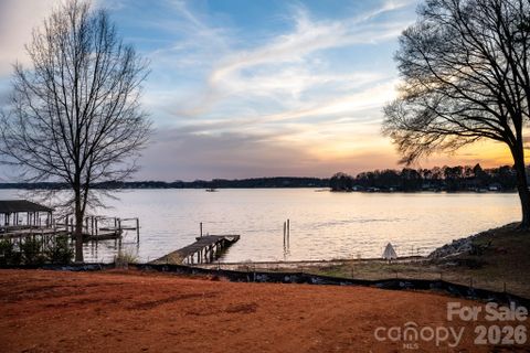 4673 Kiser Island Road