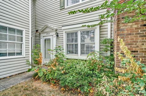 Homes in Falconbridge, Charlotte