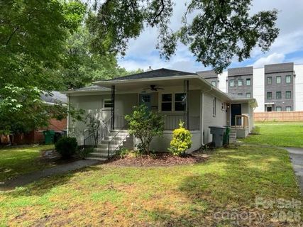 Homes in Regal Heights, Charlotte