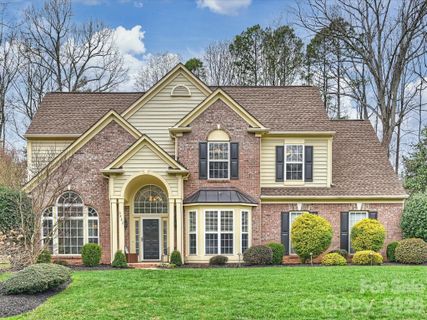 9822 Zackery Avenue sold home in Wynridge Estates, Charlotte, NC