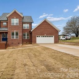 114 Strawberry Court