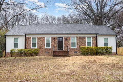 1627 Bonnie Lane sold home in College Downs, Charlotte, NC