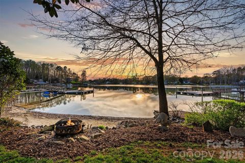 140 Shady Cove Road sold home in Shady Cove, Troutman, NC