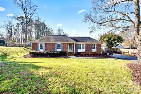 2309 Amity Avenue active home in Sedgefield, Gastonia, NC