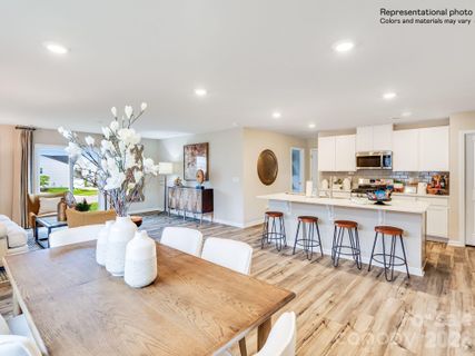 814 Sparano Loop