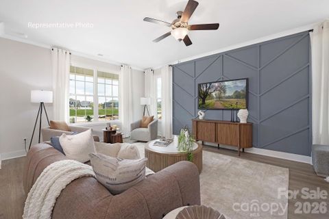 1030 Whistling Place