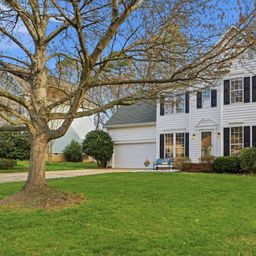 272 Rose Street