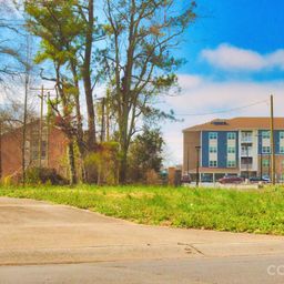 719 Yuma Street