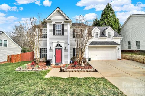 14018 Hatton Cross Drive sold home in Wiltshire Manor, Charlotte, NC